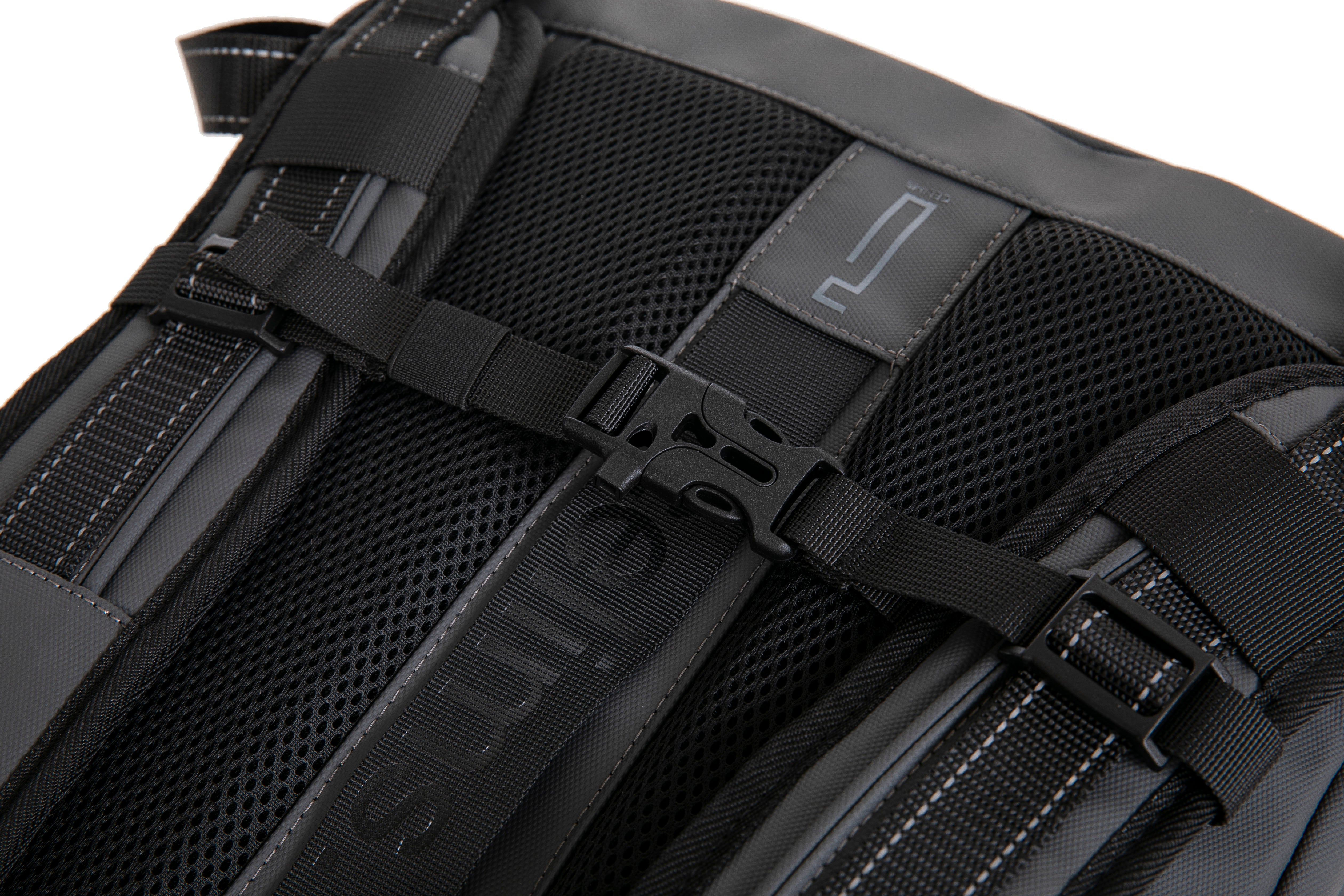 Mochila de viaje | Mochila de vacío | Impermeable – Negro con bomba