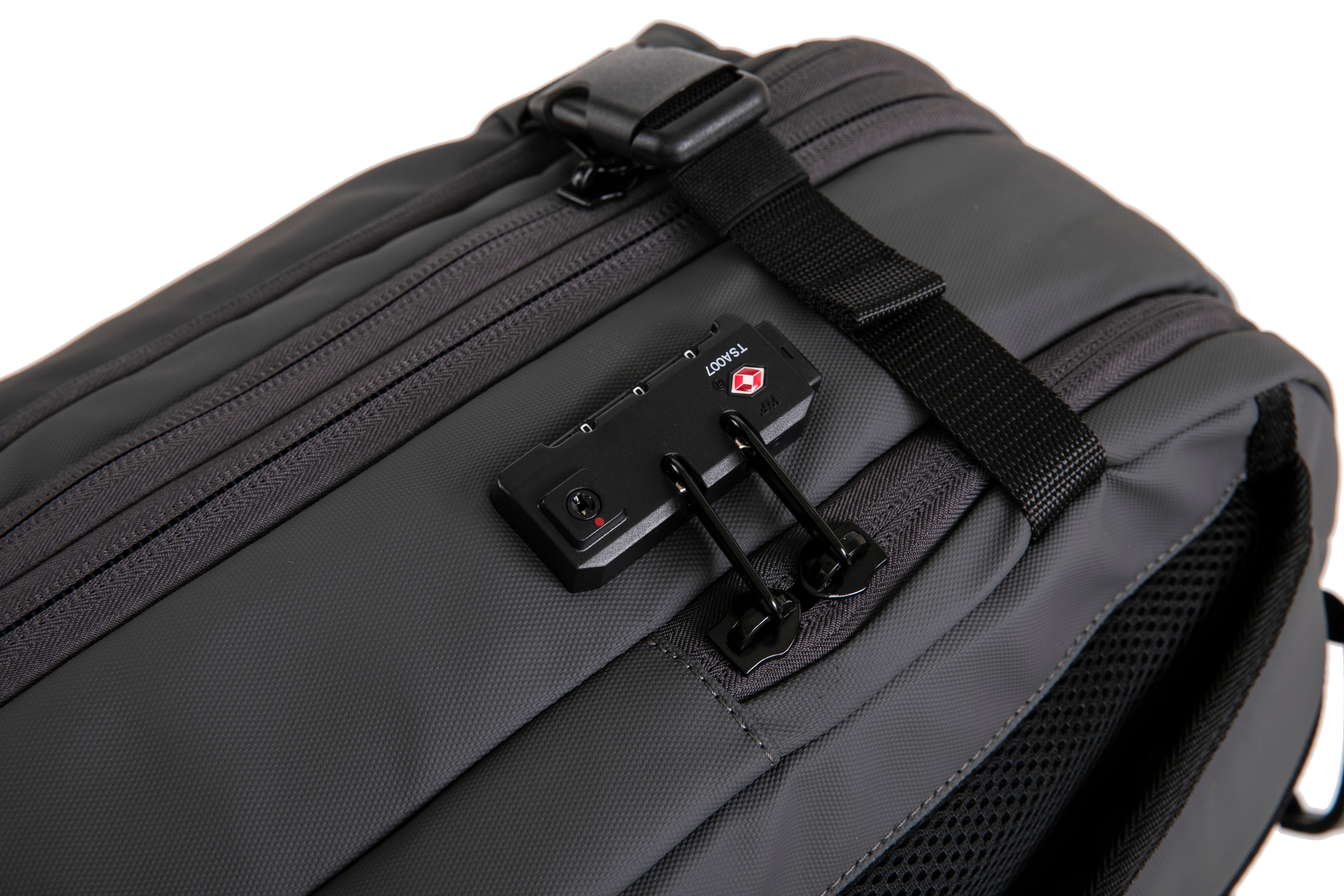 Mochila de viaje | Mochila de vacío | Impermeable – Negro con bomba