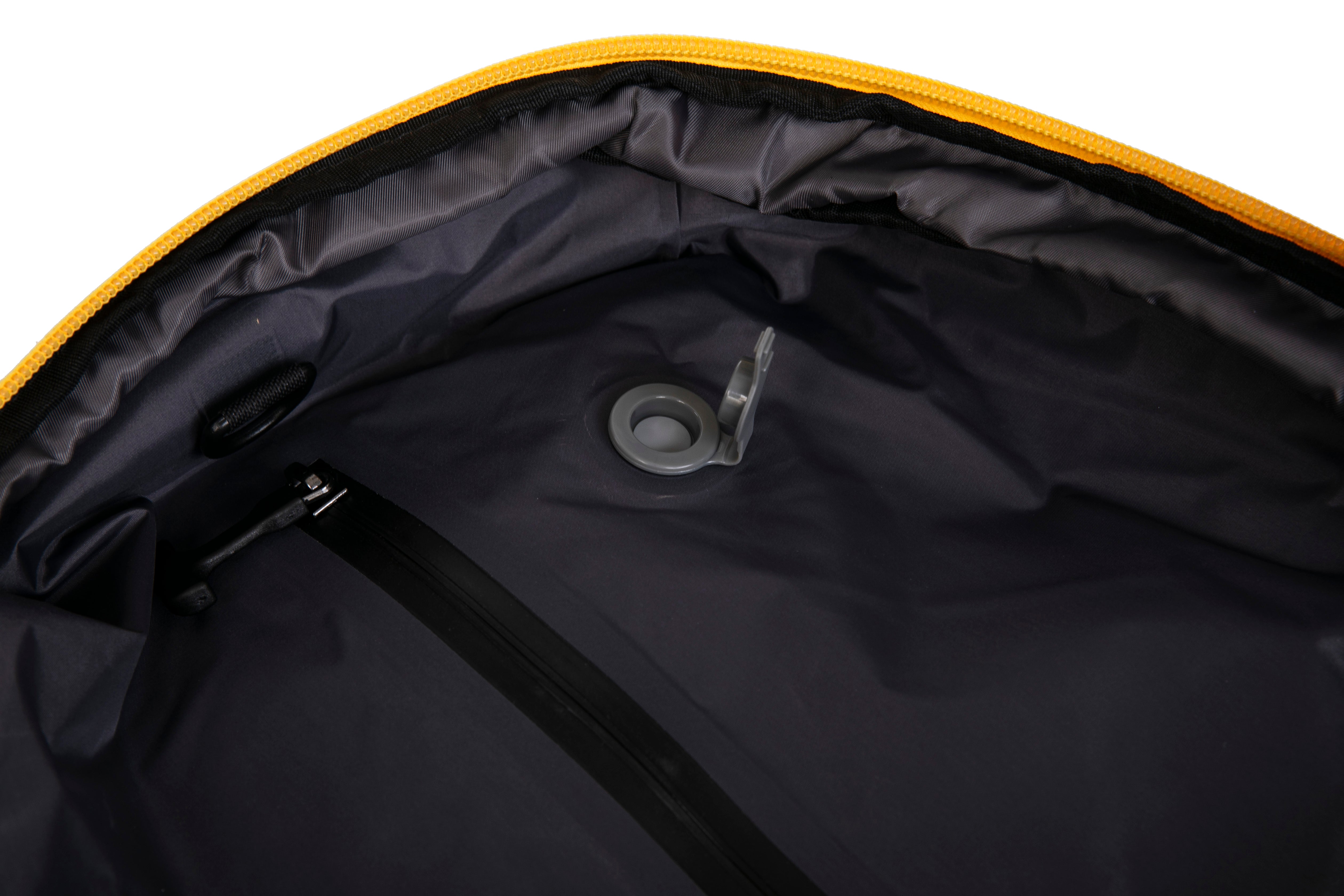 Mochila de viaje | Mochila de vacío | Impermeable – Negro con bomba