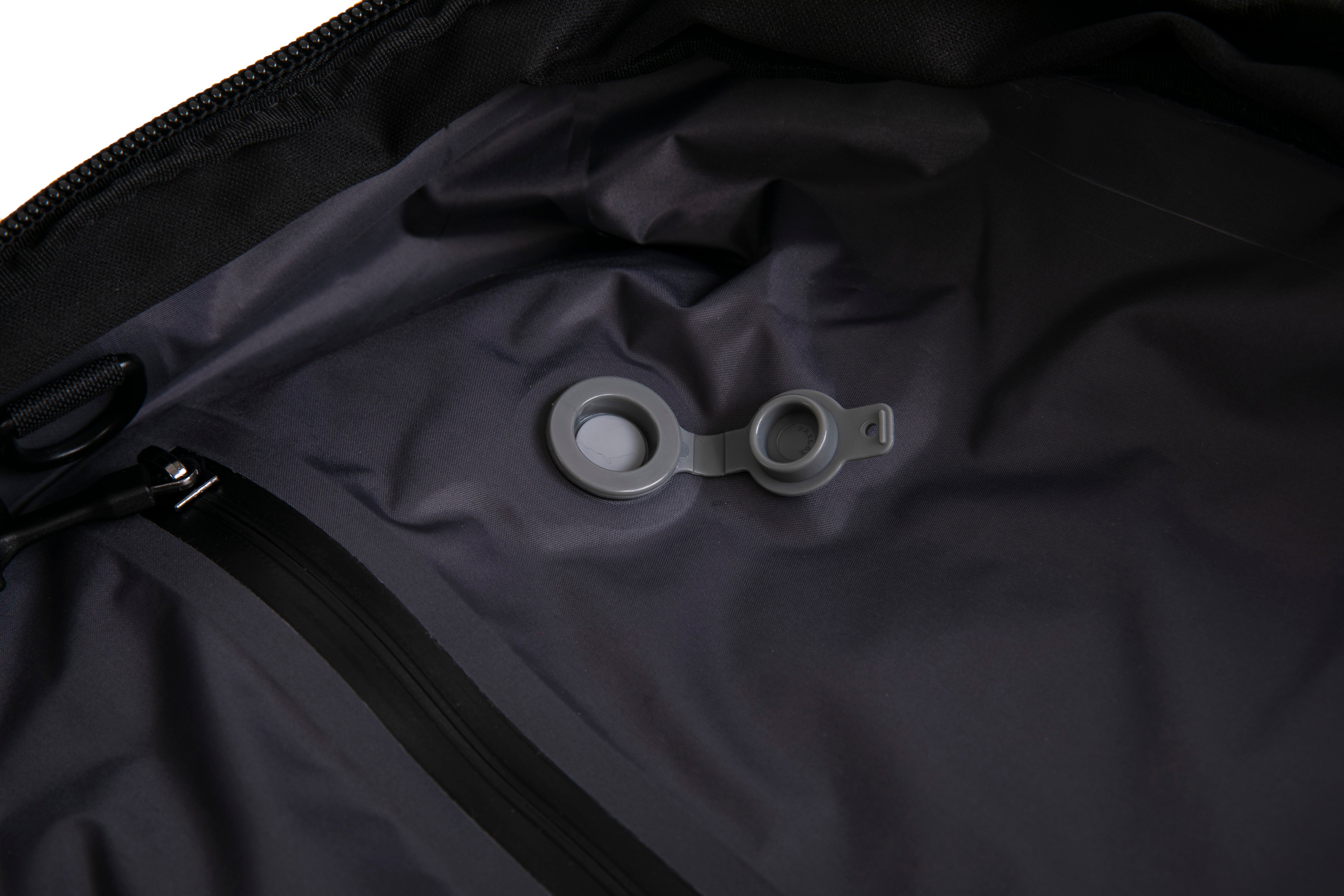 Mochila de viaje | Mochila de vacío | Impermeable – Negro con bomba