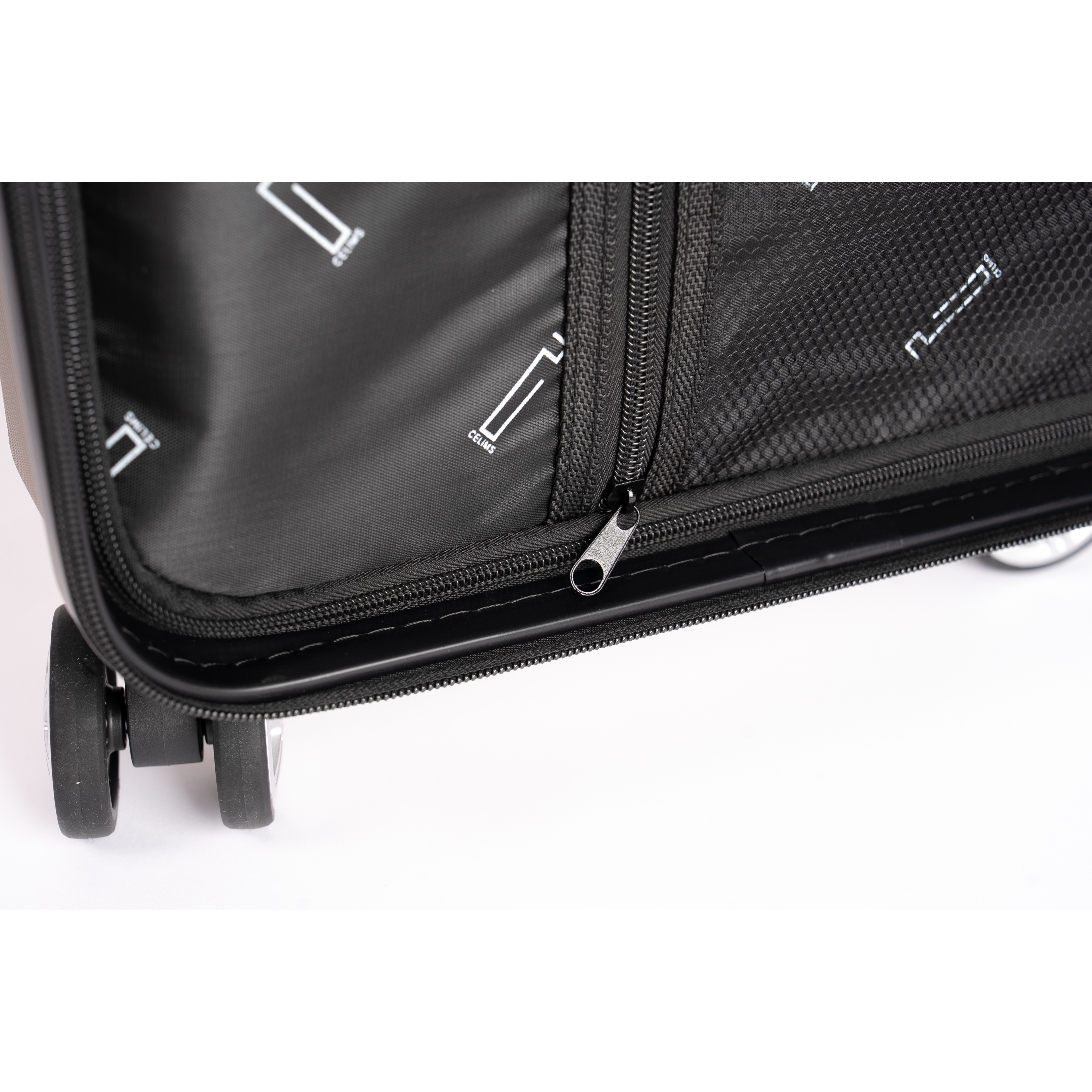 4-teiliges Wochenendkoffer-Set – Schwarz (Kabine, mittel, groß + Schminktisch)