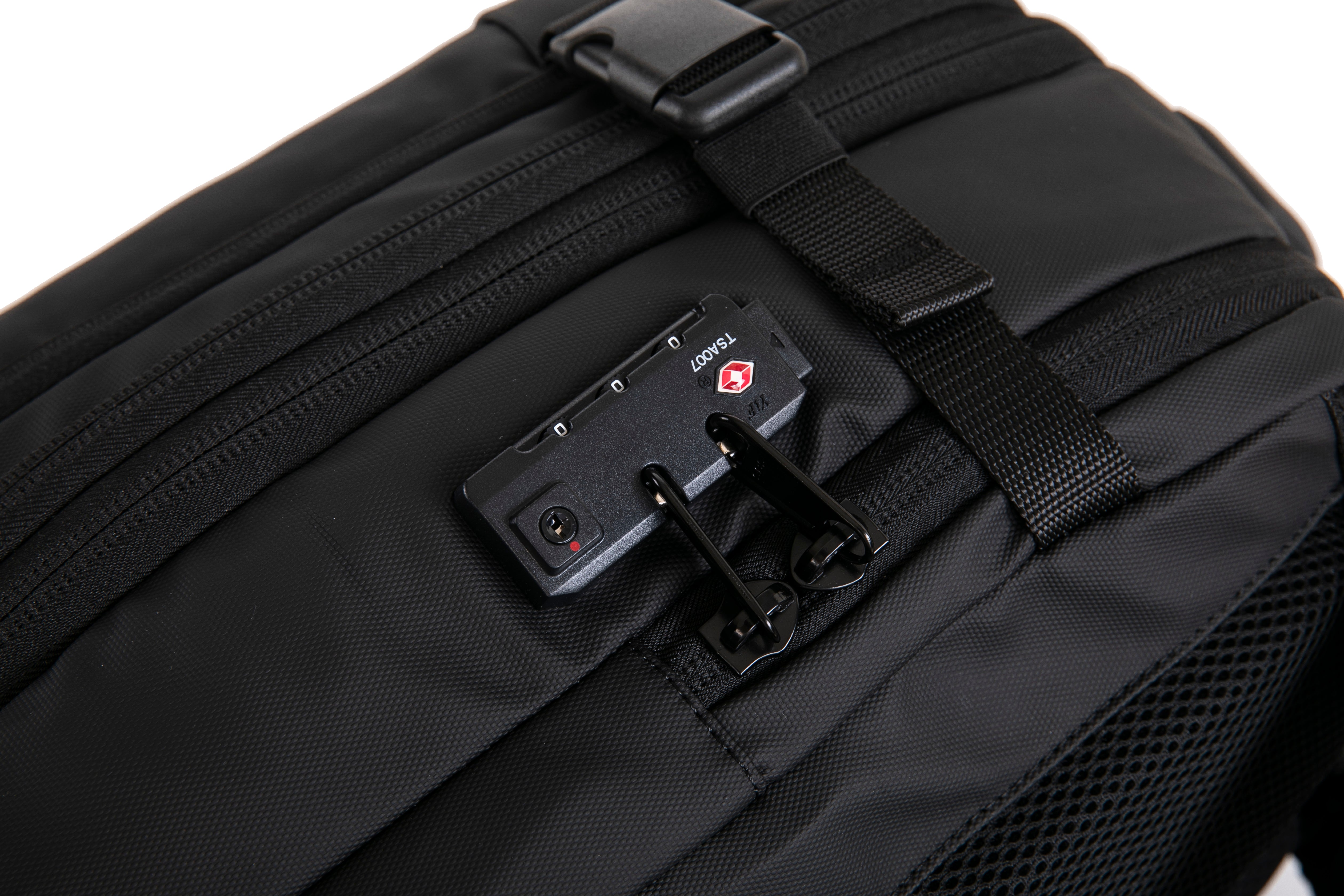 Mochila de viaje | Mochila de vacío | Impermeable – Negro con bomba