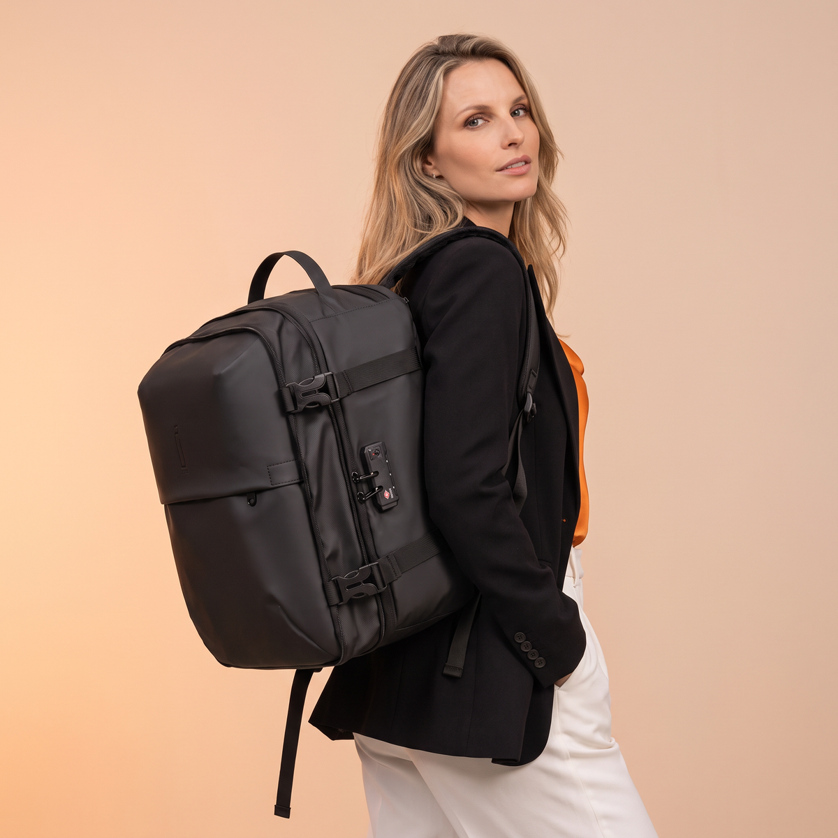 AirPlus (sous le siege) – Sac à dos Sous Vide 40x30x20 CELIMS - Bagage à Main - Imperméable - Compartiment Ordinateur Amovible